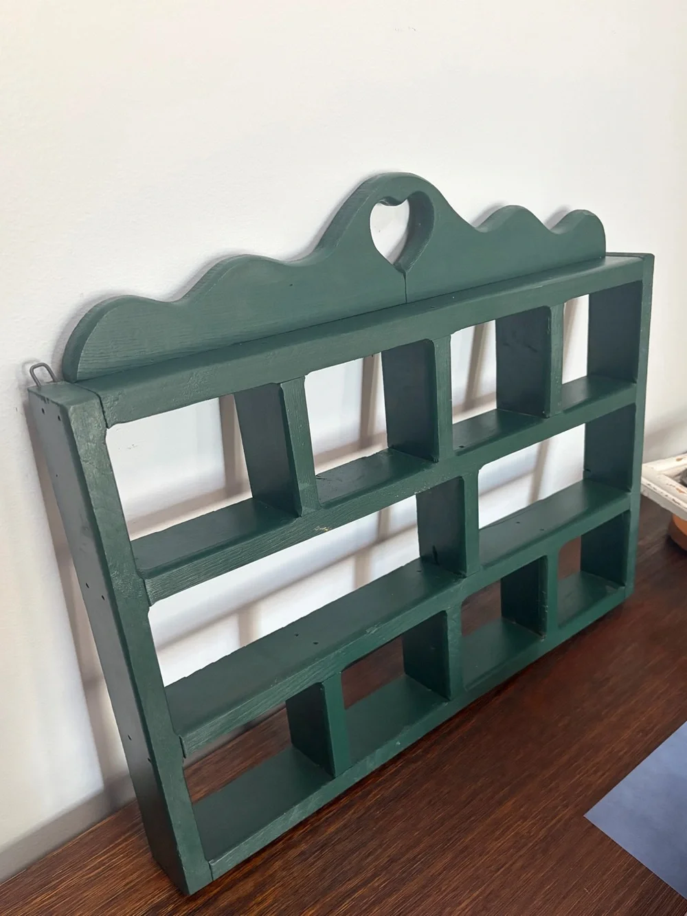 Green Wooden Heart Trinket shelf Wall Display Shelf